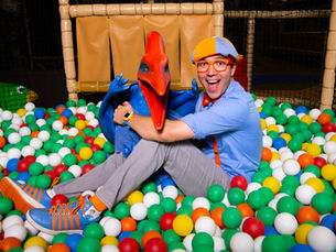 Exploring Dinotropolis: A Fun Adventure with Blippi and the Dinosaurs